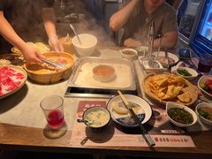 -尚尚仙·酸汤猪手·猪肚鸡火锅(华联万柳购物中心店)