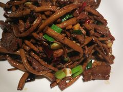 -梁家大院•农家菜(昆山会展中心店)