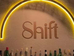 -Shift cocktail bar鸡尾酒吧