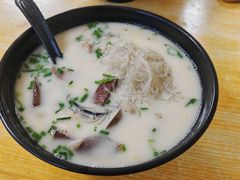 -津津老鸭粉丝馆(正东路店)