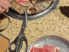 -姜胖胖韩式自助烤肉(光明万达店)