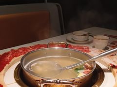 -牛人日志·鲜牛肉骨汤火锅(万科里瑧店)