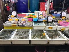 -拉威海鲜市场