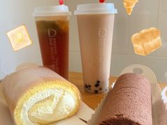 -顶东面包花园·生日蛋糕(世博店)
