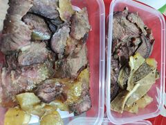 -老四家黄东明牛肉丸