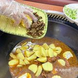 泉州这家东北菜铁锅炖真的无限推