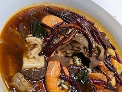 -鹊华居·地道鲁菜·海鲜·融合味(大明湖店)