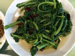-曾牛肉