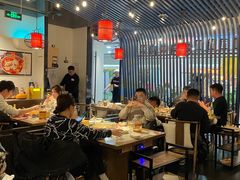 -尚尚仙·酸汤猪手·猪肚鸡火锅(华联万柳购物中心店)