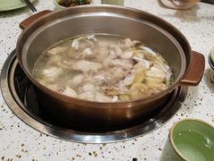 -椰子营·椰子鸡火锅(万象里店)