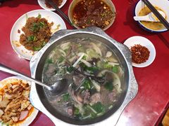 -谢老五跷脚牛肉·非遗传承店