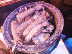 -鸣记脆皮烤鱼·海鲜烤鱼(三八广场店)