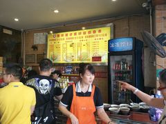 等位区-西环肥仔螺蛳粉(南宁第一分店)