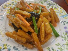 溜咯吱-清宫宴酒楼·计氏松枝包子