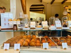 -VERIE BAKEHOUSE