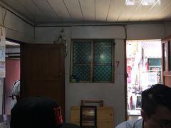 -王万妈卤猪脚(青岩交通路)