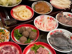 -沸炉重庆老火锅(军事博物馆店)