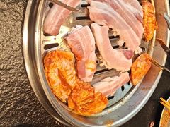 -炽城·烤肉名家(鸿达中央广场店)