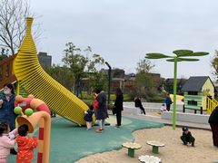 -季高兔窝窝亲子园(上海薰衣草公园店)