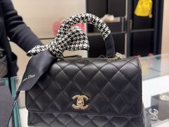 -CHANEL(恒隆广场店)