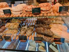 -81BAKERY(大学路店)