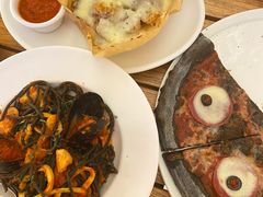 -城市大道红炉披萨烘焙坊