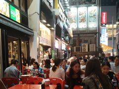 -BHC炸鸡(明洞总店)