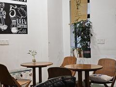 -唐咖精品咖啡(大理古城手冲店)