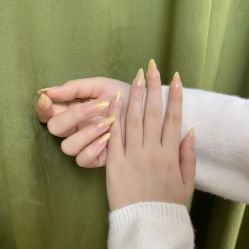 -爱美睫美甲会馆