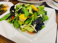 -金丝饭庄(金丝新天地保障性住宅小区店)