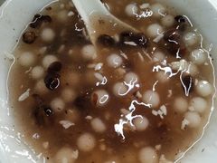 -芳婆糕团店(王府大街店)