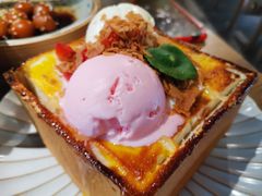 经典面包诱惑-蜜桃餐厅·伴山(湖滨商业街店)