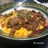打卡火了很久的茶餐厅这家店相比其他分店人少了很多！
