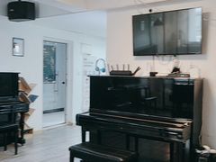 -梅纳·钢琴声乐架子鼓Mena Music(双井店)