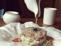 三文鱼沙拉-马仕玖煲·融合菜·酥不腻烤鸭(人大店)