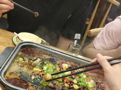 -鱼众不同·鸡公煲·烤全鱼(国顺路店)