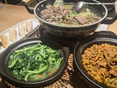-川堂风·跷脚牛肉·乐山爆炒(宝山日月光店)