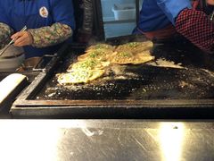 -鸿通城购物中心