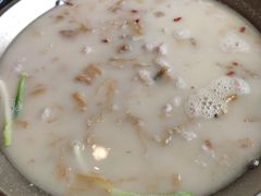 -老来福·非遗酸汤兔(凯旋路店)