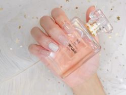 -蜜丝卡伦美甲美睫半永久