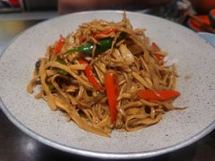 -川流不息·地道川菜·小龙虾(松东路店)