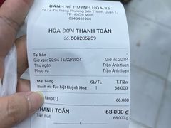 -Bánh Mì Huynh Hoa