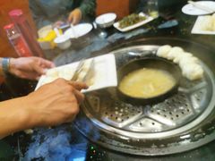 -粘豆包铁锅炖二部(温泉街店)