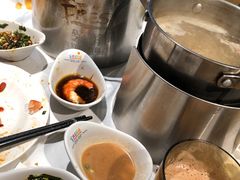 -领鲜活海鲜榴莲自助火锅(东门店)