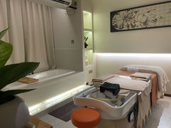 -瑶舍头疗·瑶浴·芳香热石SPA(五洲国际店)