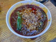 -八一路好吃街(雨田商务大厦店)