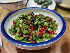 四季豆下饭菜-老萍巷•莲花血鸭(楚萍店)