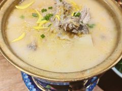 酸菜捞排骨-小吊梨汤·北京菜·烤鸭(鸟巢店)