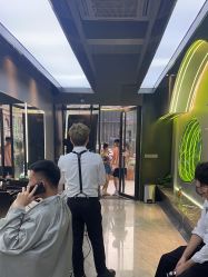 -不迫先生专业男士剪发