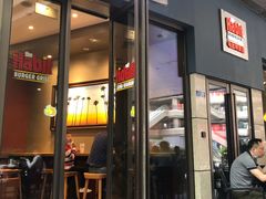门面-The Habit Burger Grill 哈比特汉堡(爱琴海店)